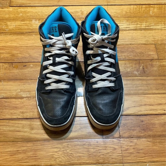 Nike Sb shoes - Picture 3 of 4